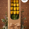 caja con 12 rosas amarillas