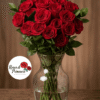 jarrón con 12 rosas rojas