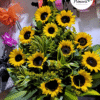 arreglo con 13 girasoles